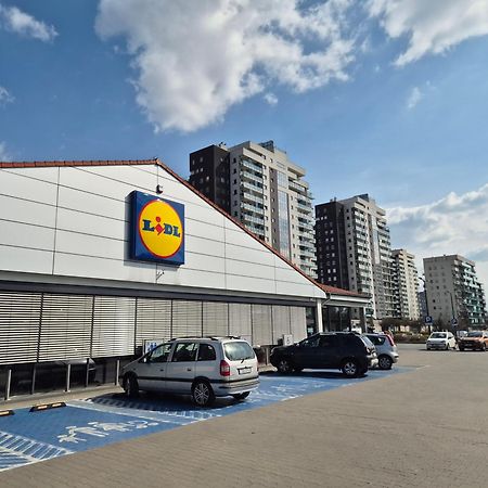 Apartament Wsrod 1000Cy Swiatel - Z Parkingiem W Hali Garazowej- Duzy Balkon Z Lezakami - Piekny Widok Noca Na Panorame Tysiaclecia カトヴィツェ エクステリア 写真