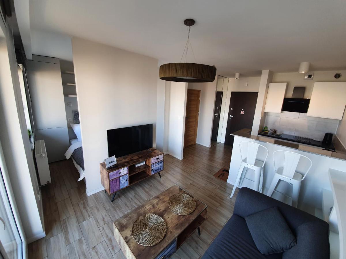 Apartament Wsrod 1000Cy Swiatel - Z Parkingiem W Hali Garazowej- Duzy Balkon Z Lezakami - Piekny Widok Noca Na Panorame Tysiaclecia カトヴィツェ エクステリア 写真